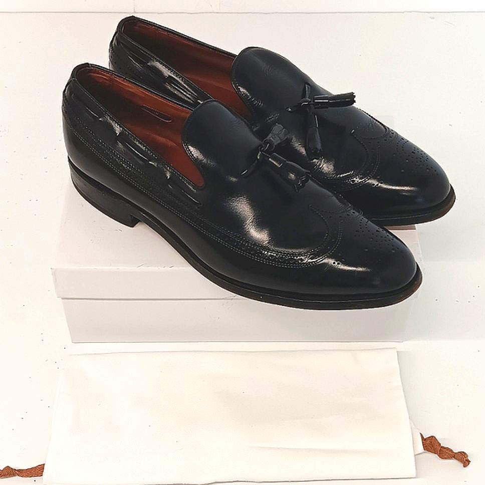 Allen Edmonds Men's Berwick Black Leather Wingtip Tassel Loafers - Us12